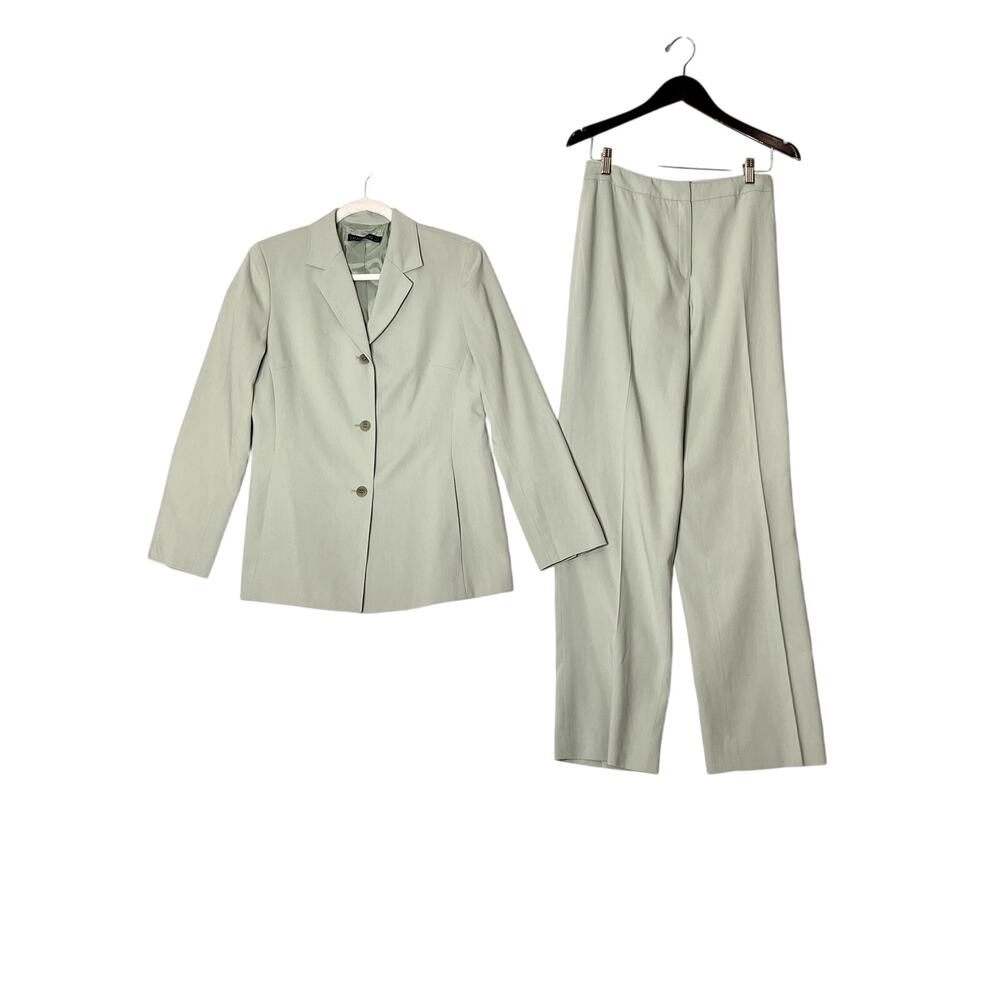 Lafayette 148 size 6 suit jacket has pockets mint green  quiet luxury girlboss